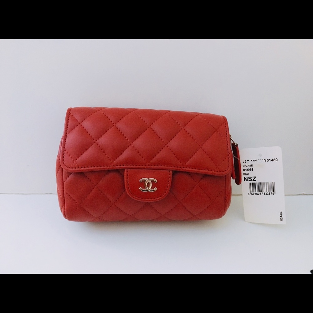 New Authentic Chanel Clutch Bag Red Flap cosmetic - Picture 2 of 6